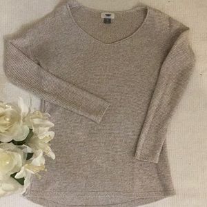 Old Navy knit v neck top